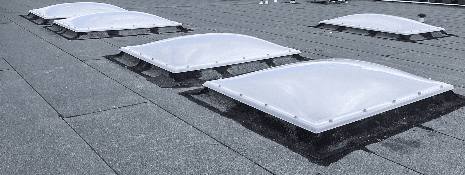 Vervangen lichtkoepels in Utrecht