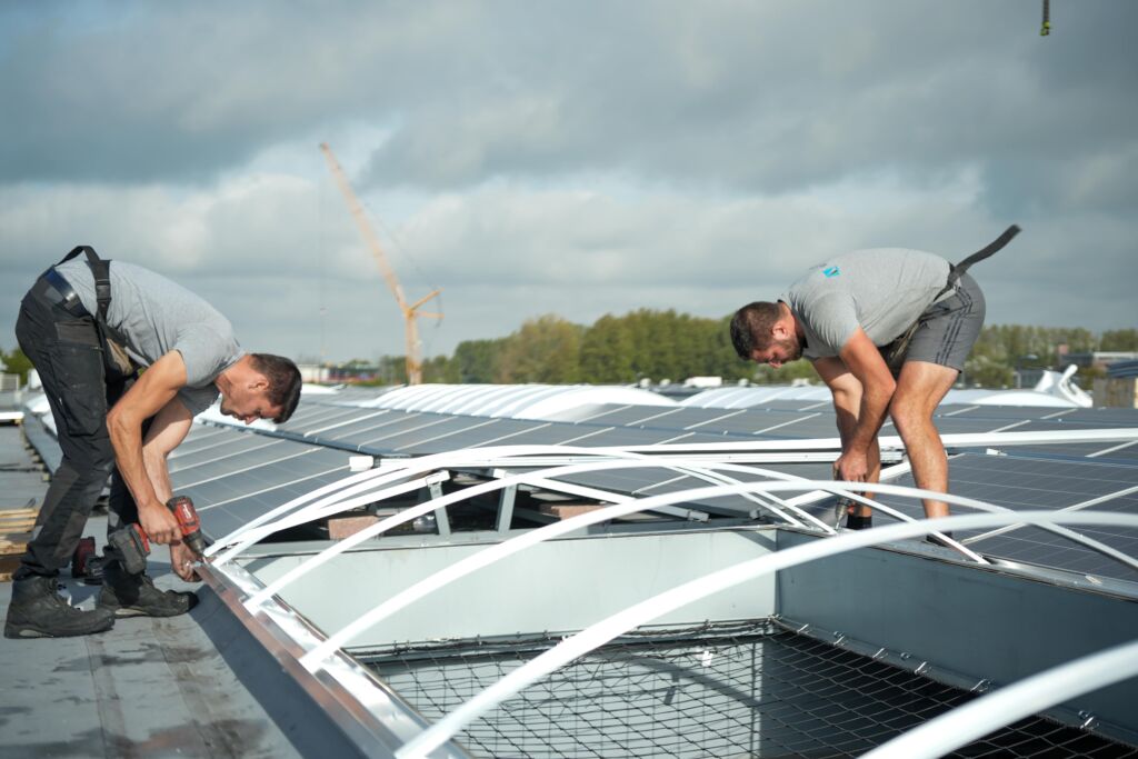 Lichtstraat vervangen op bedrijfsdak