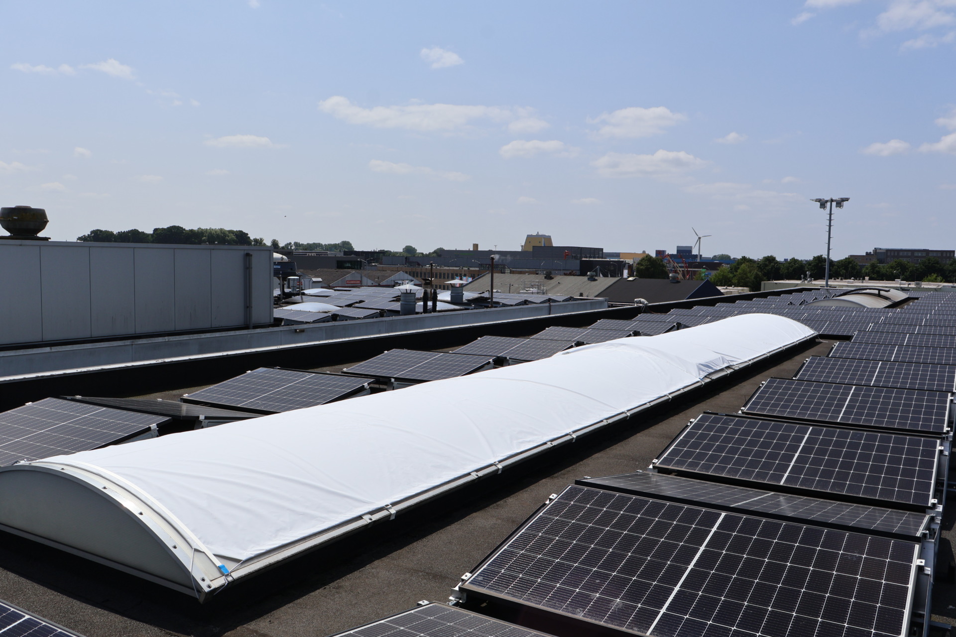 Warmtewerend schermdoek Barneveld Cleaning & Filling Barneveld op Lichtstraten.nl