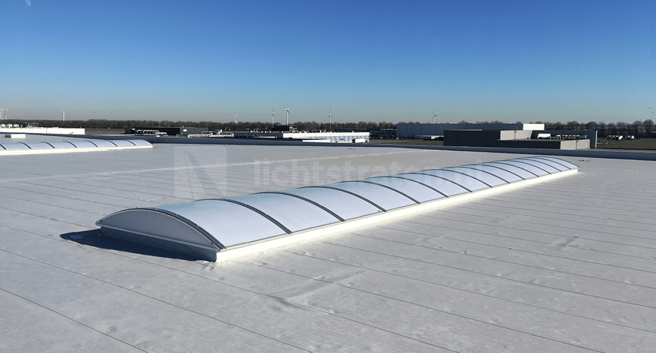 Lichtstraten met extra isolatie in Zeewolde