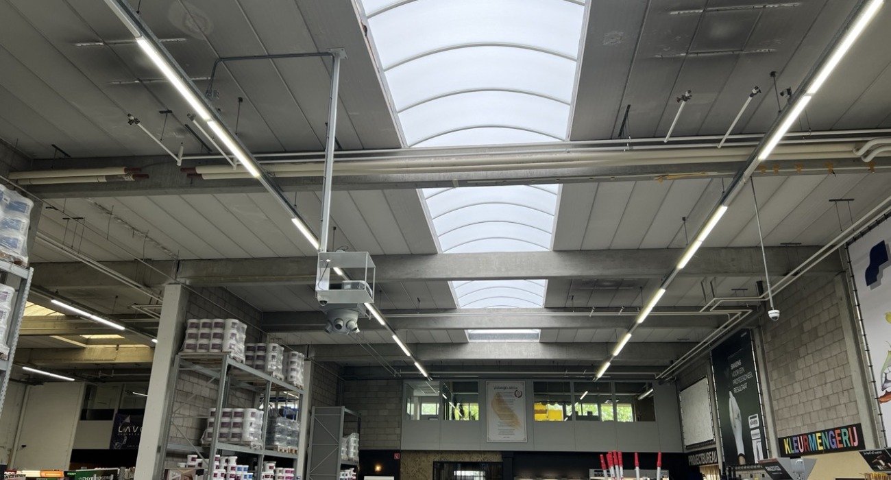 Gebogen lichtstraten - Louers Schiedam