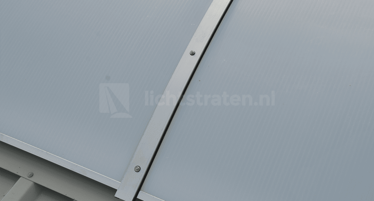 Lichtstraat polycarbonaat close-up