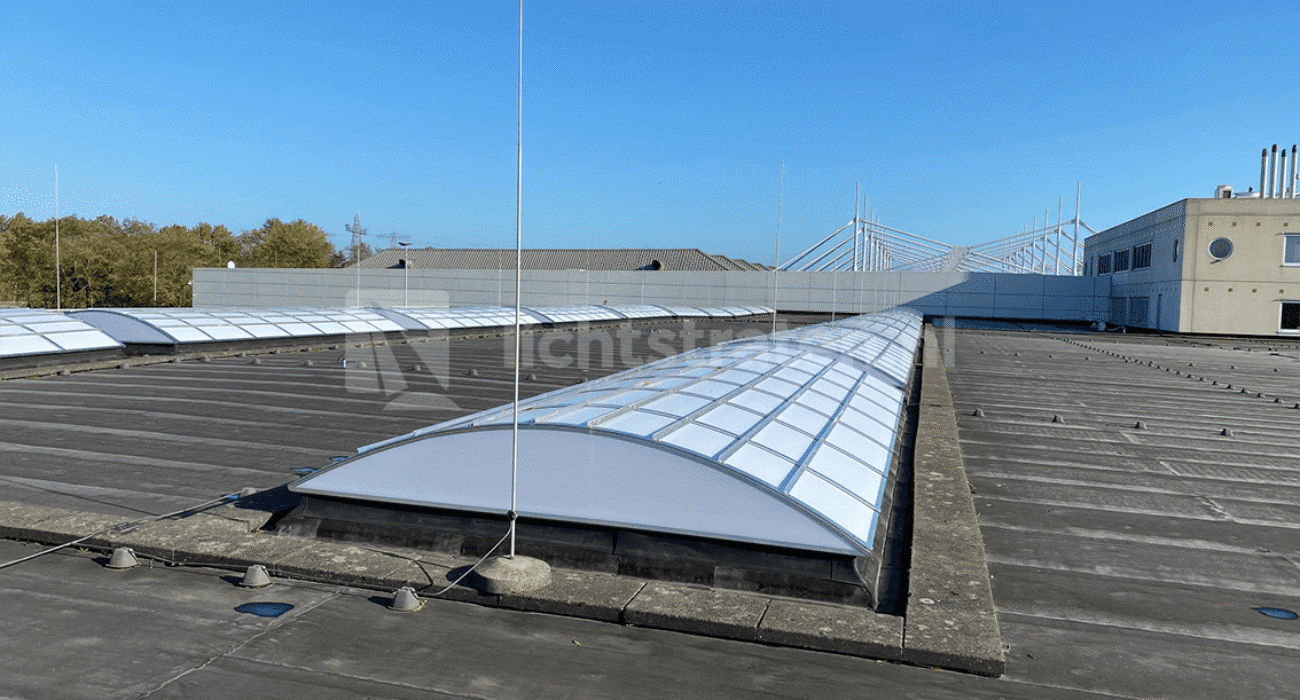 Nieuwe lichtstraten van polycarbonaat