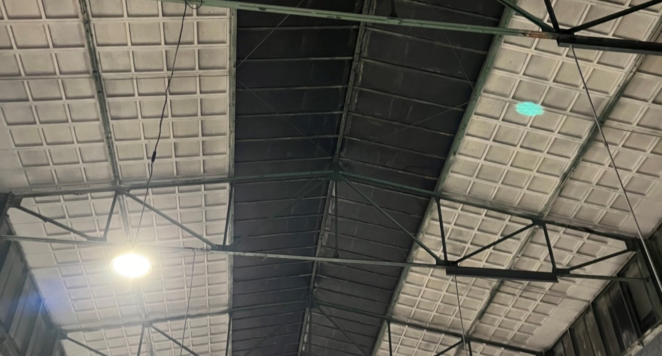 Gebogen lichtstraten - Loogman Rotterdam